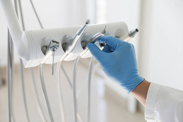 Professional Dental Crowns And Bridges technician working in Frankenmuth, MI